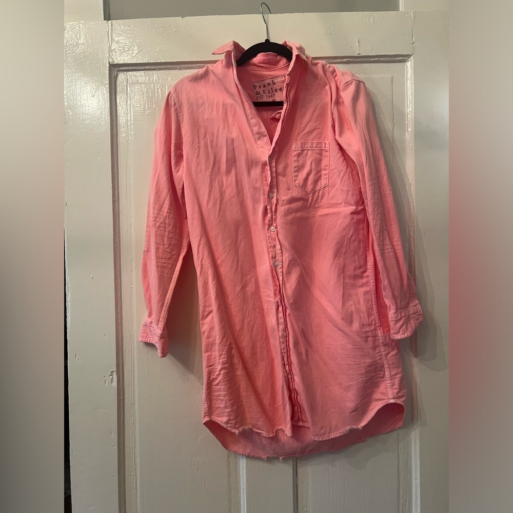 Frank and Eileen Pink/Peach Mary famous denim shirt dress XS button down